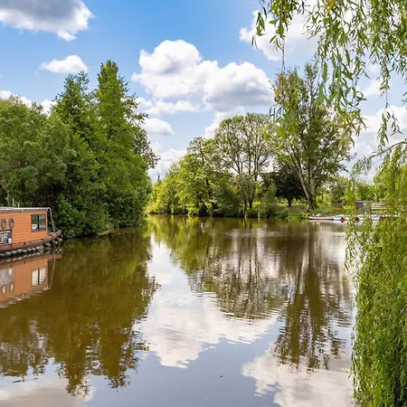 Ботель Peniche - Nuits Insolites Nort-sur-Erdre (Loire-Atlantique)